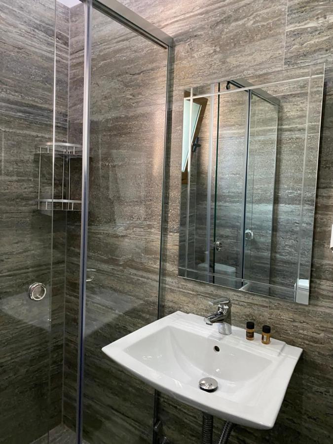 Hotel Bojko Vlore Luaran gambar