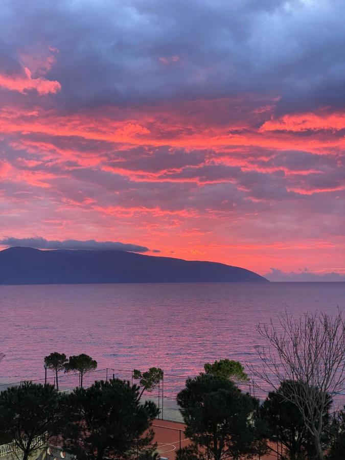 Hotel Bojko Vlore Luaran gambar