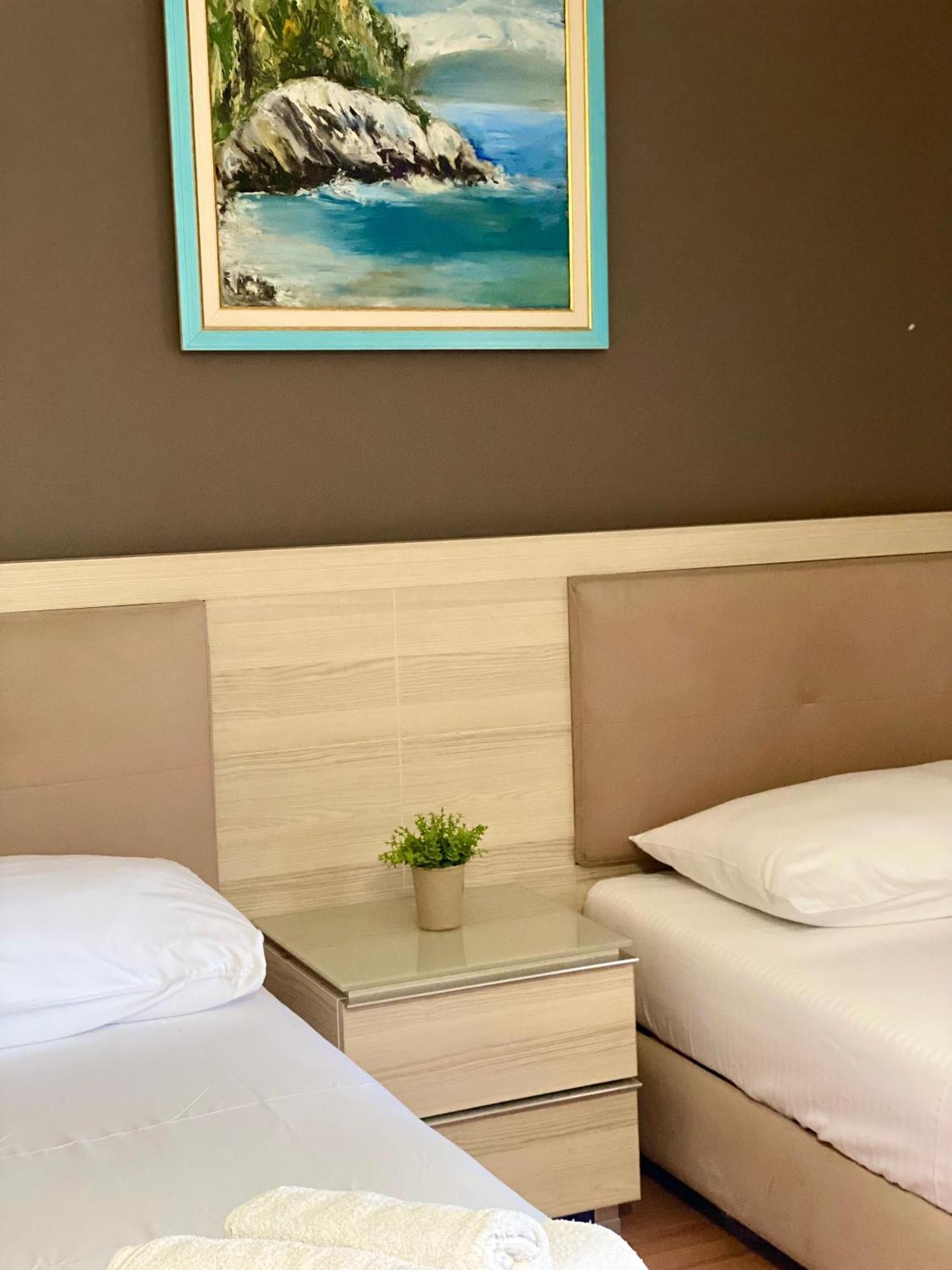 Hotel Bojko Vlore Luaran gambar