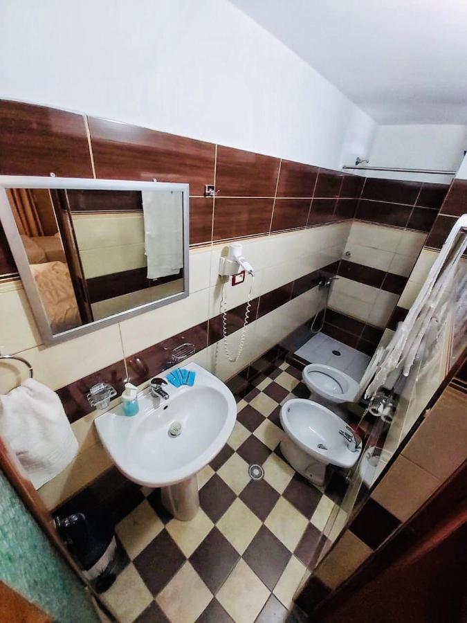 Hotel Bojko Vlore Luaran gambar