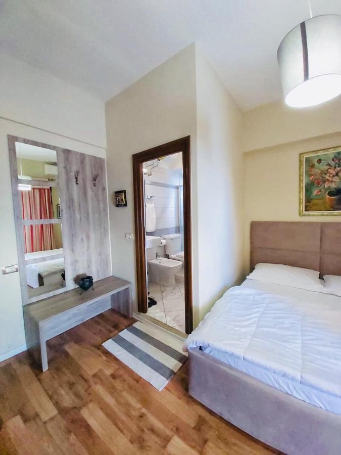 Hotel Bojko Vlore Luaran gambar